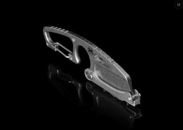 Нож выживания с карабином и поворотным кожухом DPX HIT Cutter