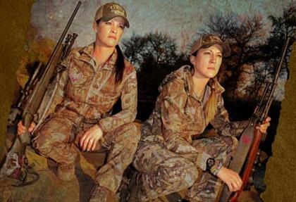 Женские охотничьи костюмы для «Девушек с Оружием» GWG