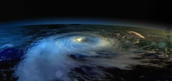 Так выглядит циклон с орбиты