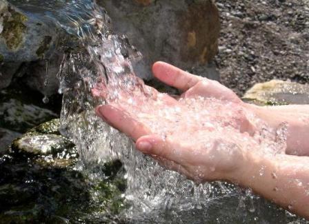 Выживание: 4 опасных мифа о питьевой воде