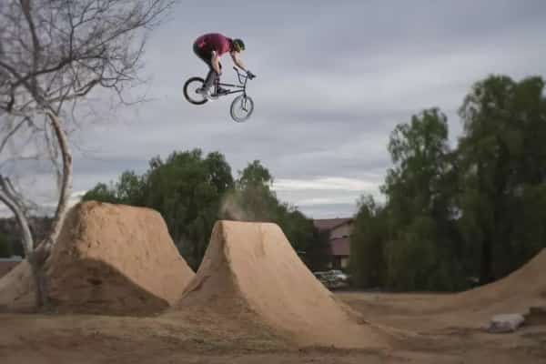 BMX Dirt Jumping