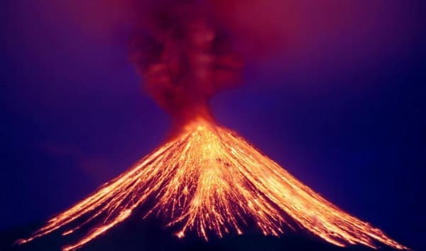 Карта вулканов мира онлайн: извержения и активность /