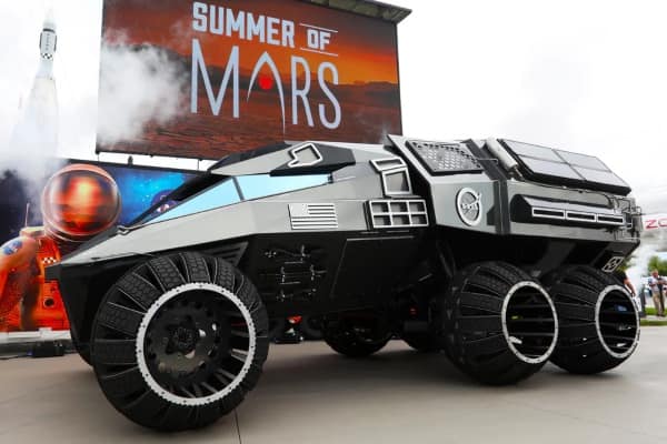 Марсианский внедорожник Mars Rover от NASA: видео